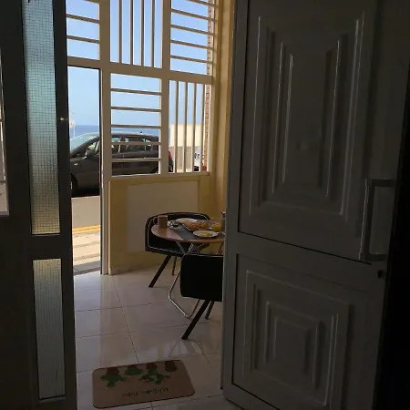 In Shared In Cristianos In Front Of The Playa Vistas Homestay Arona (Tenerife)